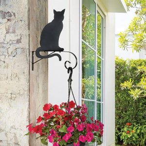 Cat Wall Plant Hanger  |   Garden Features & Lighting Garden Features & Lighting Garden Features & Lighting